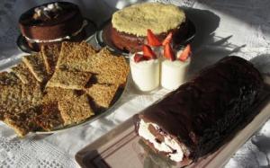 Some of the gluten-free and nutfree treats which I've made for Easter
